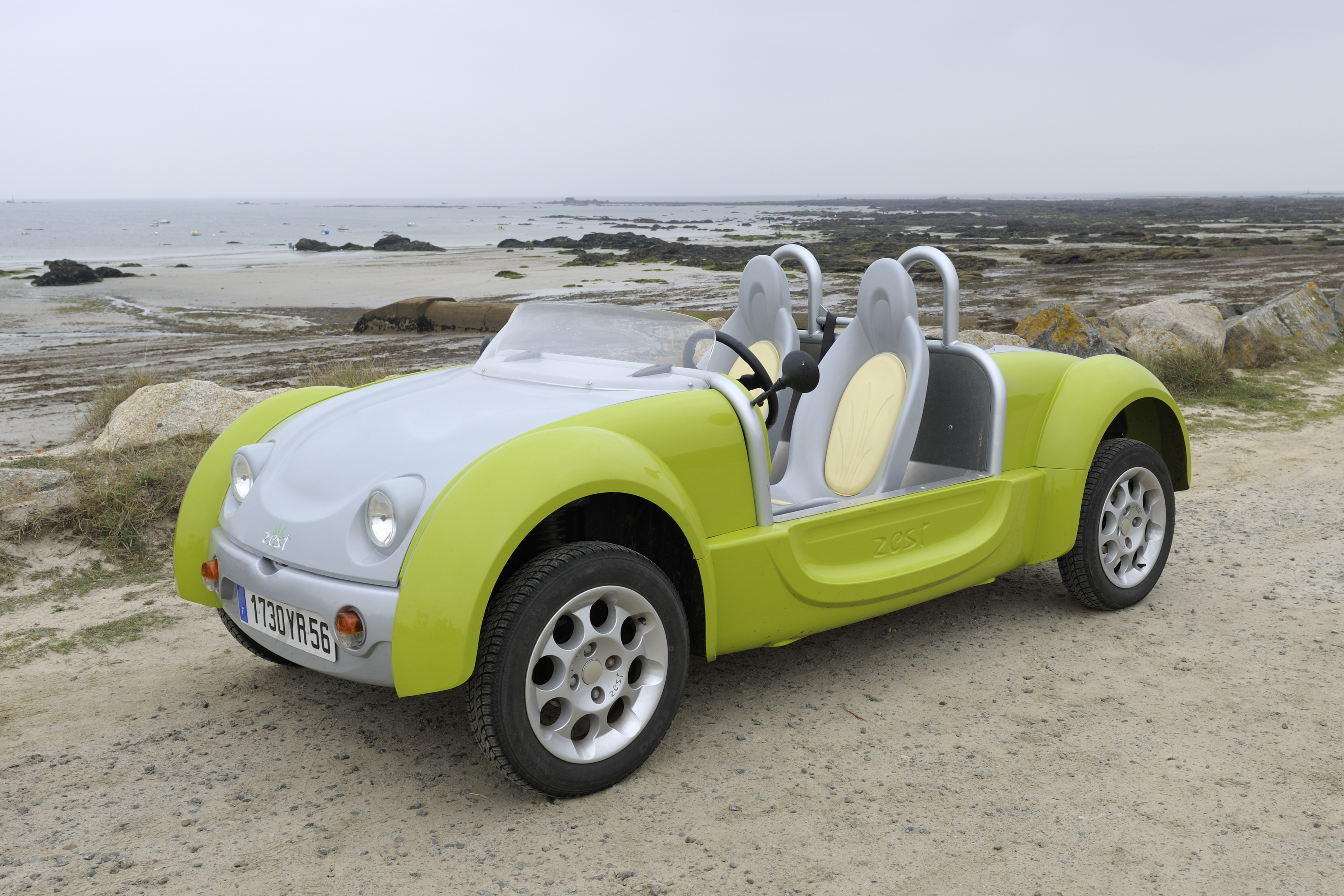 voiture sans permis zest